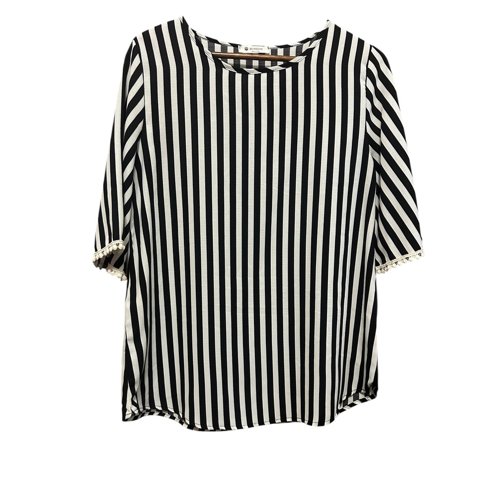 BomBom Black White Striped Top‎ Women's Small Lace Trim Short Sleeve Blouse